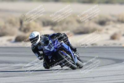 media/Dec-07-2025-CVMA (Sun) [[3e7d2de5dc]]/Race 11-Formula 2-CVMA Hooligans-American Thunder/